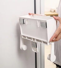 Lade das Bild in den Galerie-Viewer, CRELIV Küchenrollenhalter, Magnetischer Rollenhalter für Küche, Küchenpapierhalter mit 2x Aufbewahrungsfäche, starke Magnetkraft, ideal für Kühlschrank