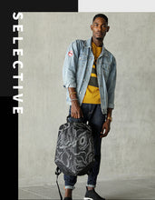 Lade das Bild in den Galerie-Viewer, MUSIC BACKPACK für Garderobe